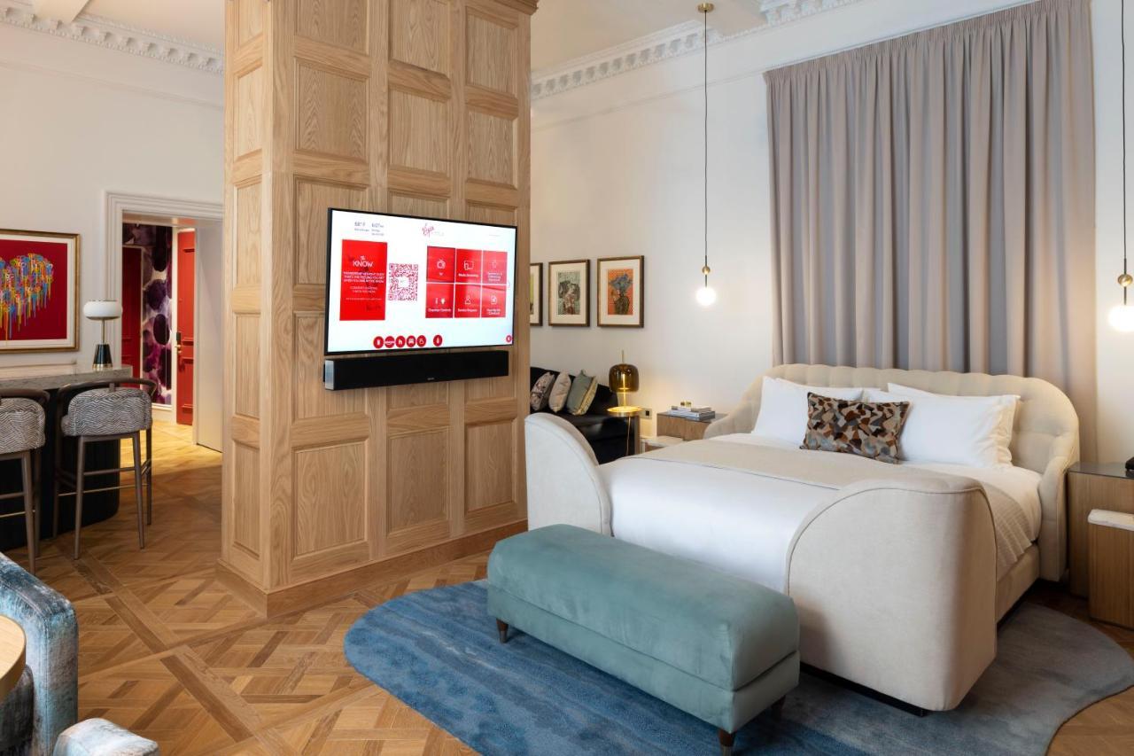 Virgin Hotels Edinburgh Ngoại thất bức ảnh A suite at the hotel